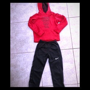 Nike outfit size 6